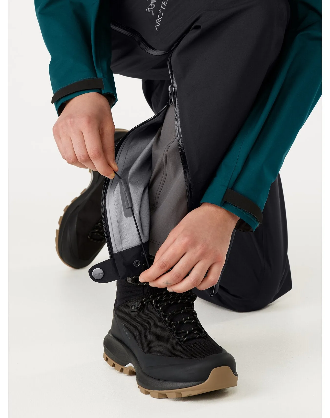 Beta Pant (Women's) - X000006207 - Past Season