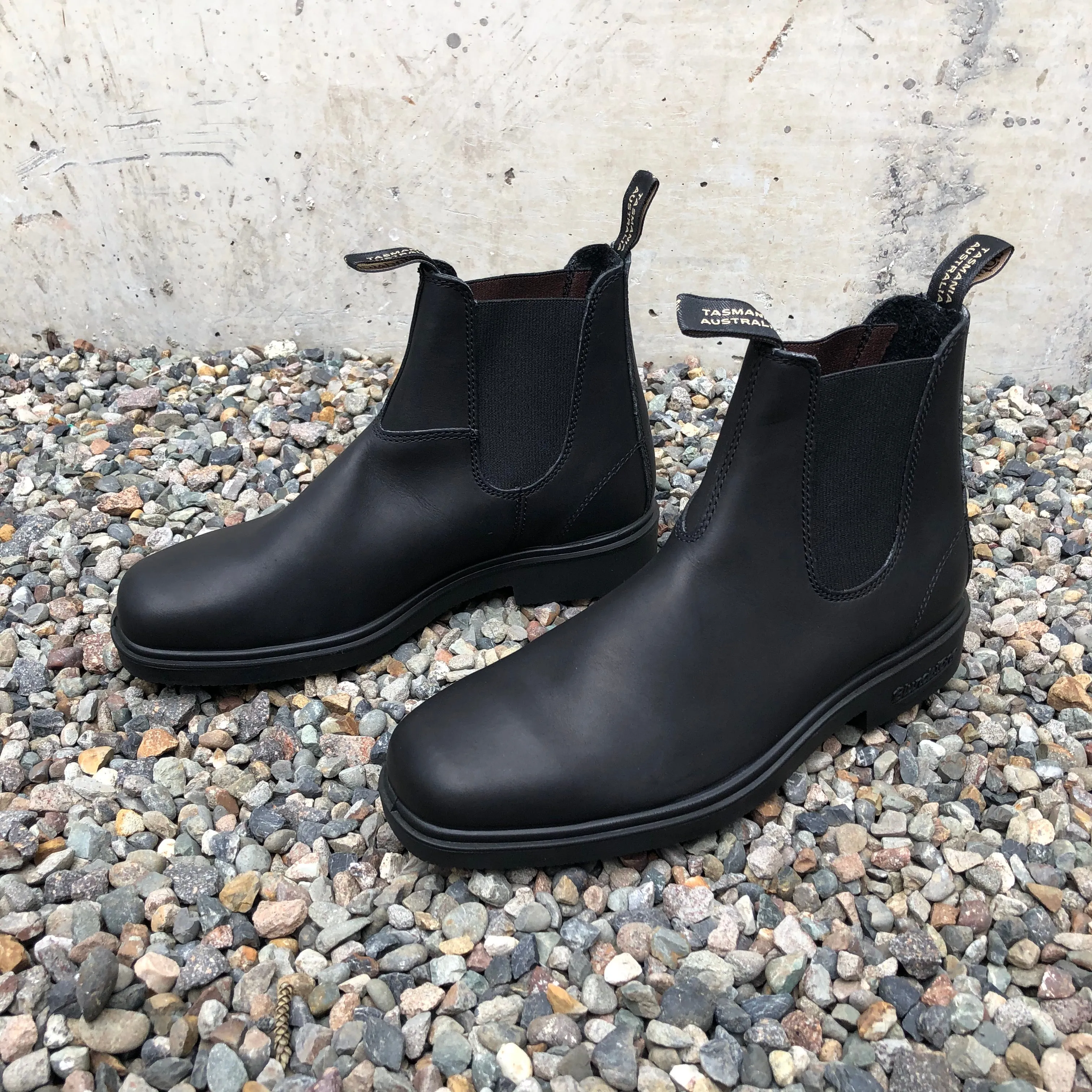 Blundstone - 063 Unisex Chelsea Dress Boot - Black
