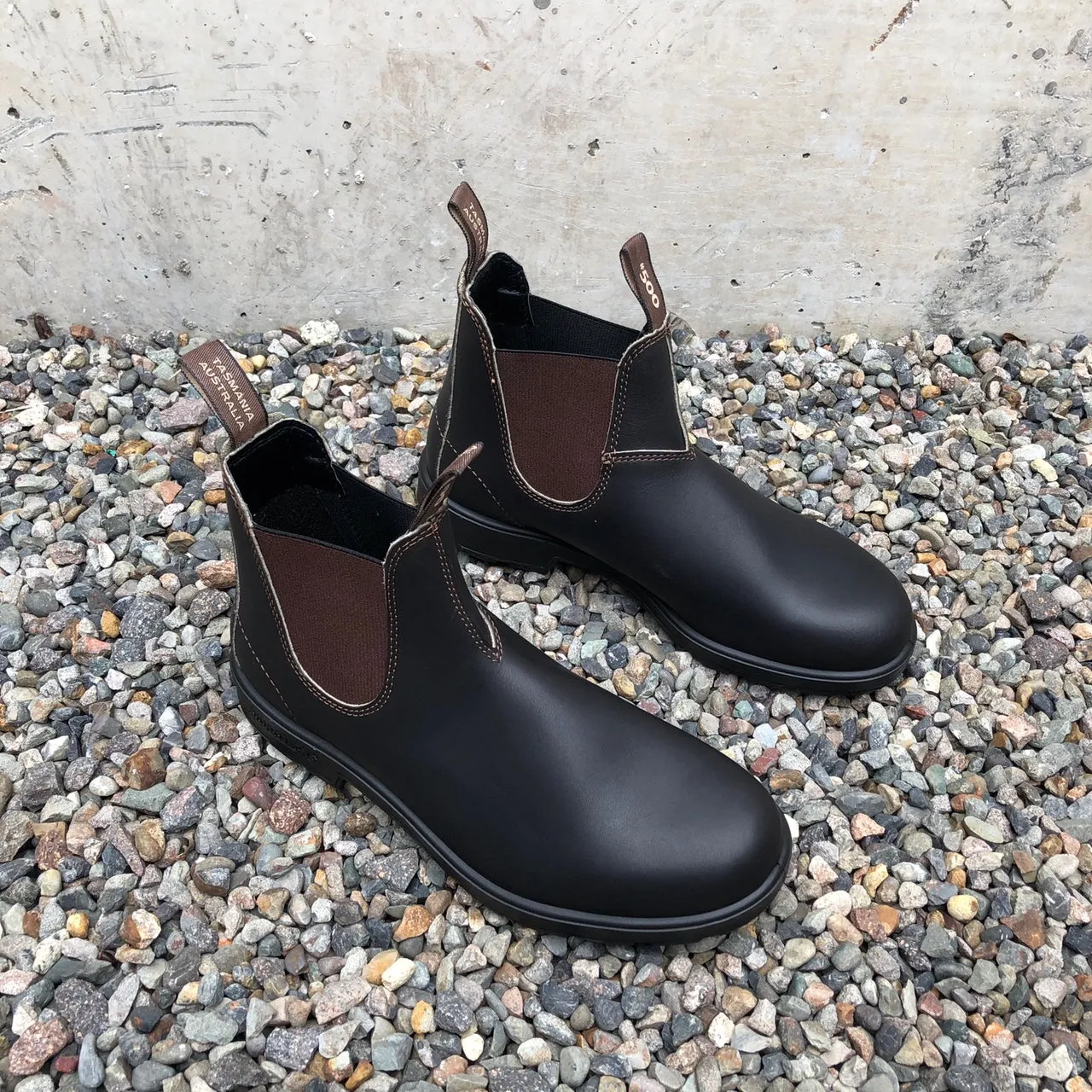 Blundstone - 500 Unisex Chelsea Boot - Stout Brown
