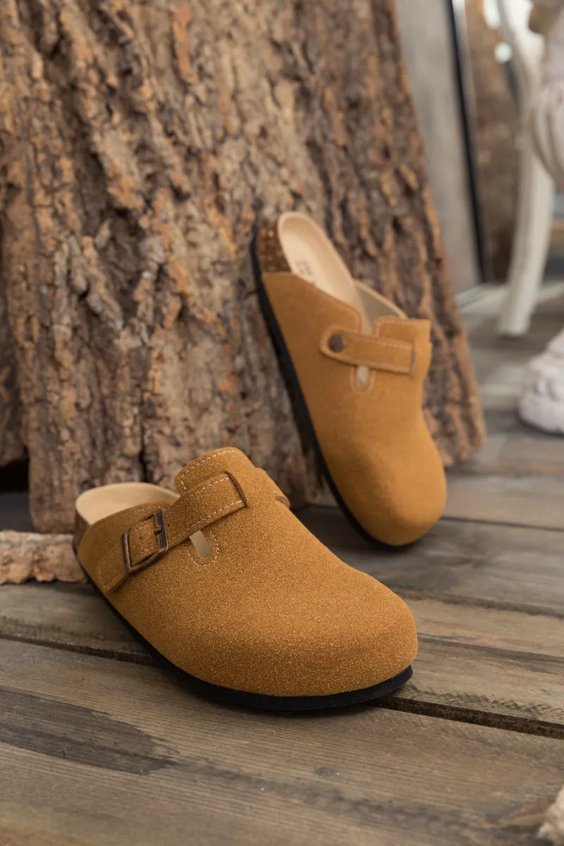Buckle Suede Classic Ginger Clogs