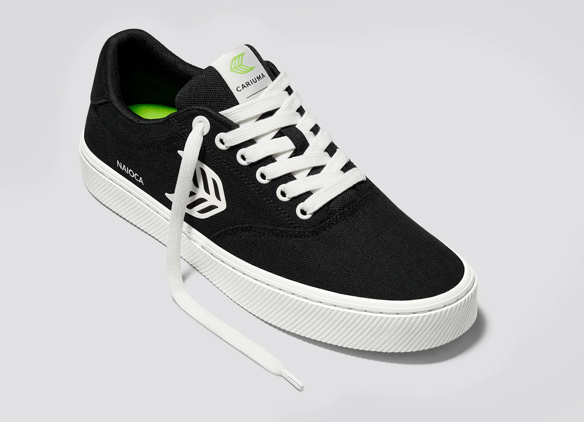 Cariuma Mens Naioca Shoes