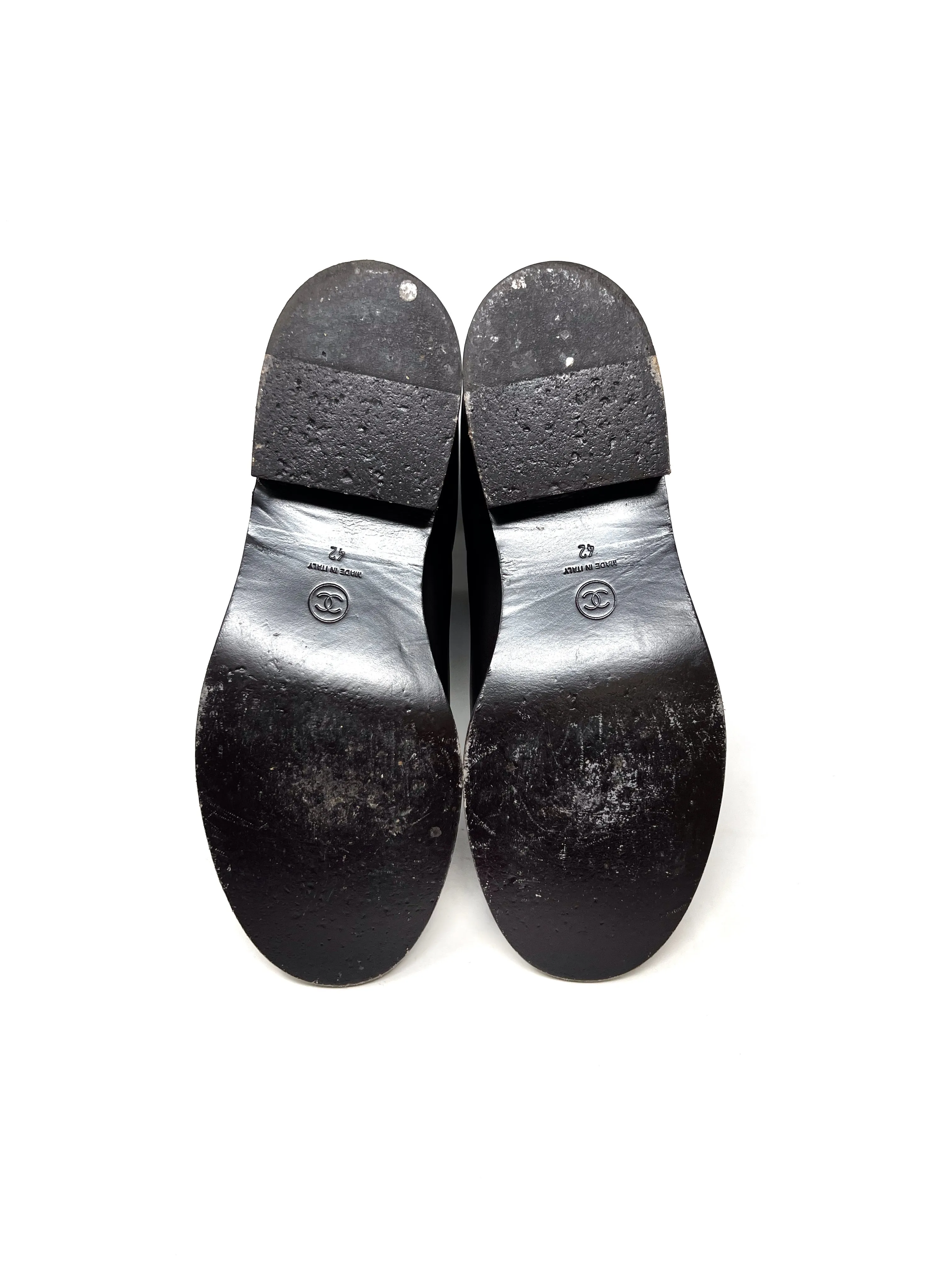 Chanel Size 42 '16A Calfskin Camellia Stitch Foldover Boots