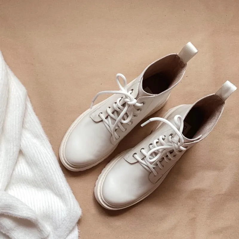 Cow Leather Cross-Tied Round Toe Lady Fashion Boots