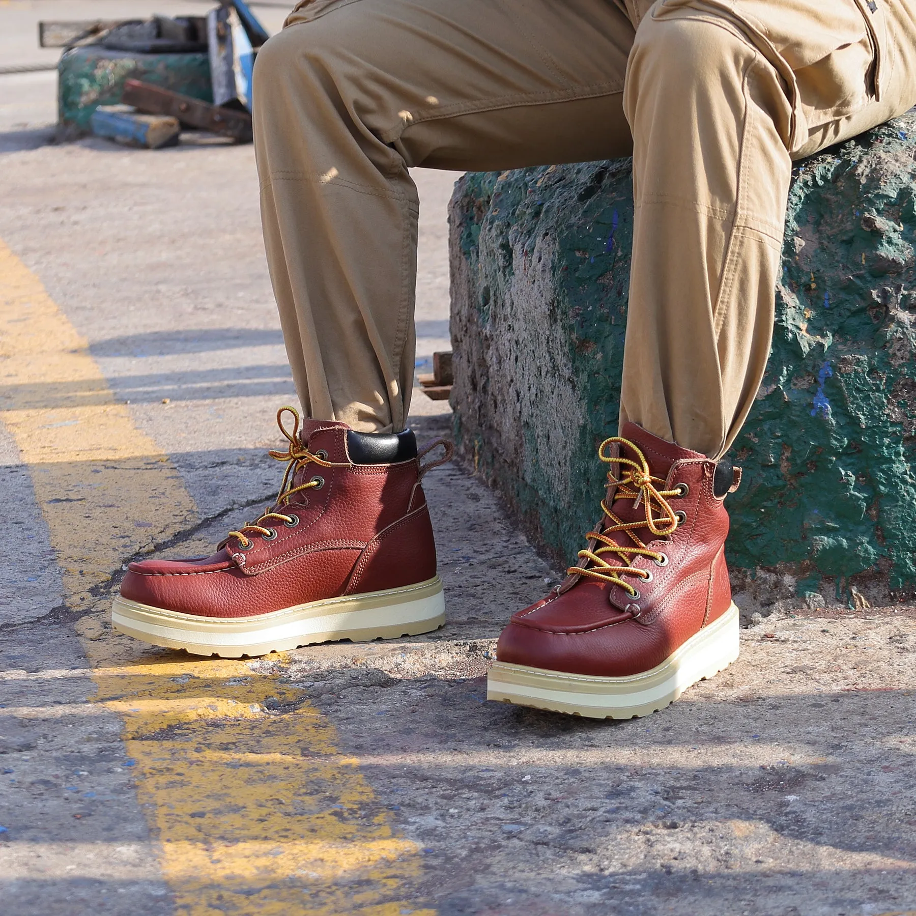 CW 303 Work Boots 6 inch for Men Water Resistant Moc Toe