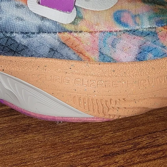 Kyrie 8 unreleased Circle of Life size 5(5.5)