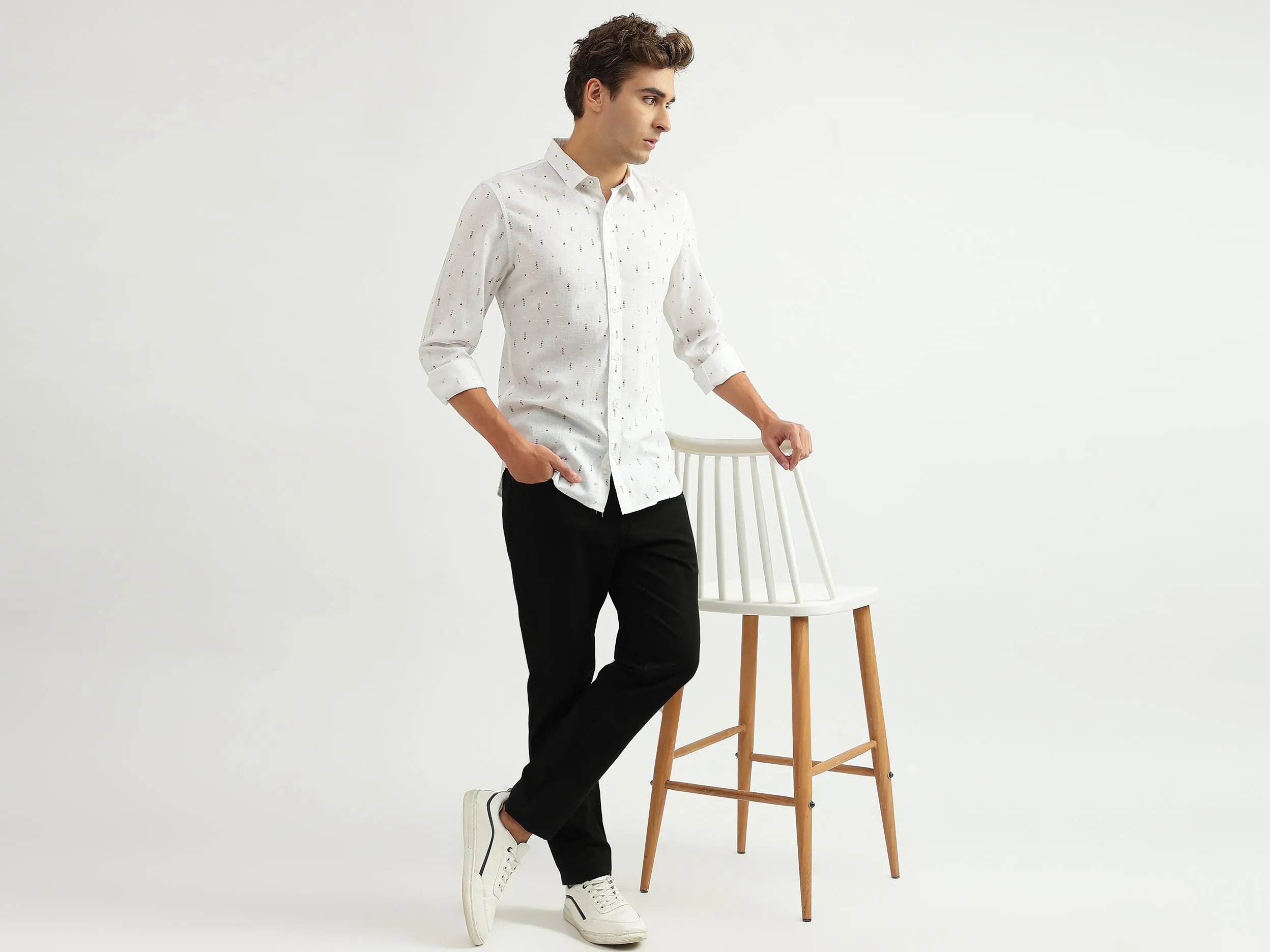 Men Printed Spread Collar Shirt