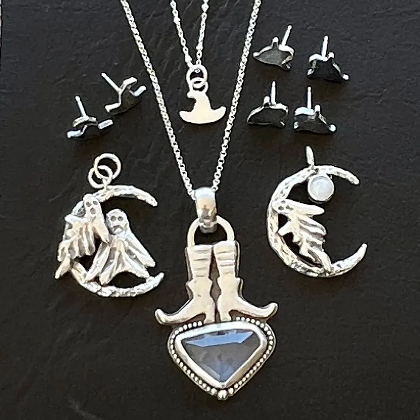 Midnite Ghosting - Sterling silver hand carved/cast necklace