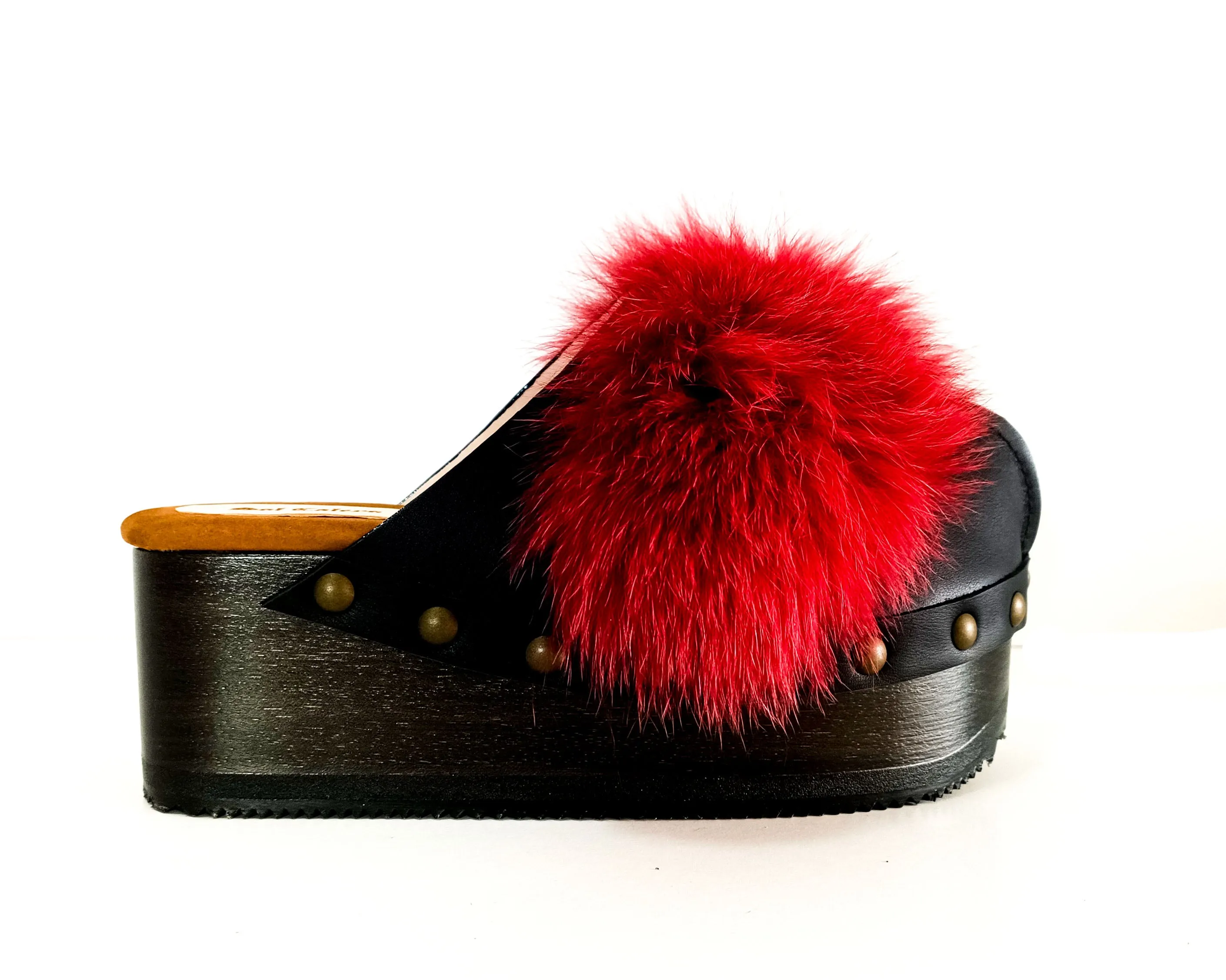 Milan Bordeaux Clogs