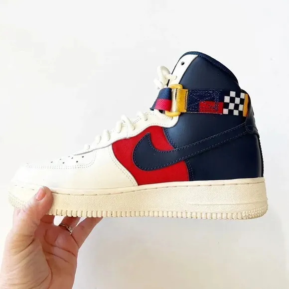 Nike Boys Air Force 1 Hi LV8 AV7958-100 White‎ Basketball Shoes Sneakers Size 7Y