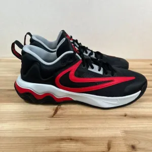 Nike Giannis Immortality 3 Basketball sneakers mens 11 Black Grey University Red