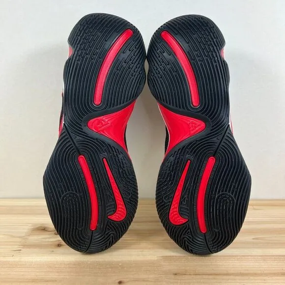 Nike Giannis Immortality 3 Basketball sneakers mens 11 Black Grey University Red