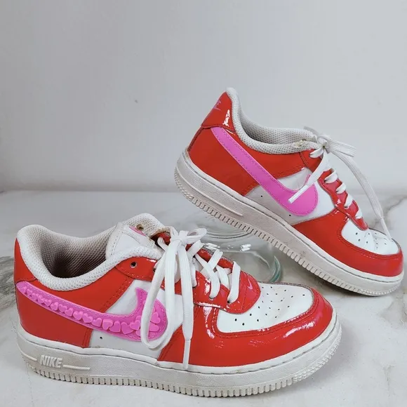 Nike Girls Air Force 1 LV8 Sneakers Basketball Shoes, Pink Red White, Sz 1Y