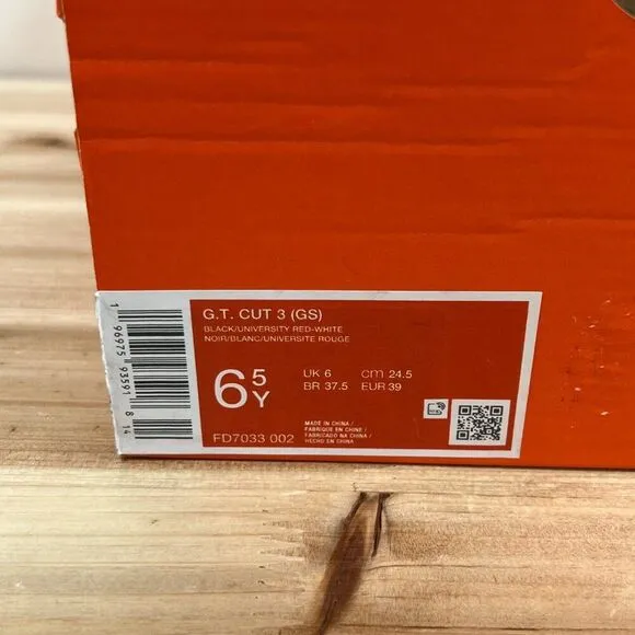 Nike G.T. Cut 3 Basketball sneakers youth 6.5 Y Red Black NEW with Box