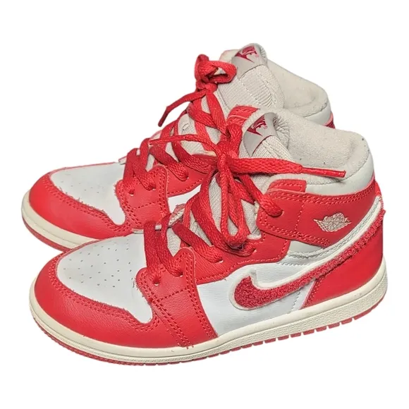 Nike Jordan 1 Retro High OG  Varsity Red Toddler Size 10C CU0450-061