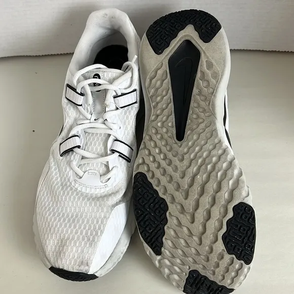 Nike Renew Basketball sneakers;  Size: 11.5 M (Eur 45.5); Grey &amp; White