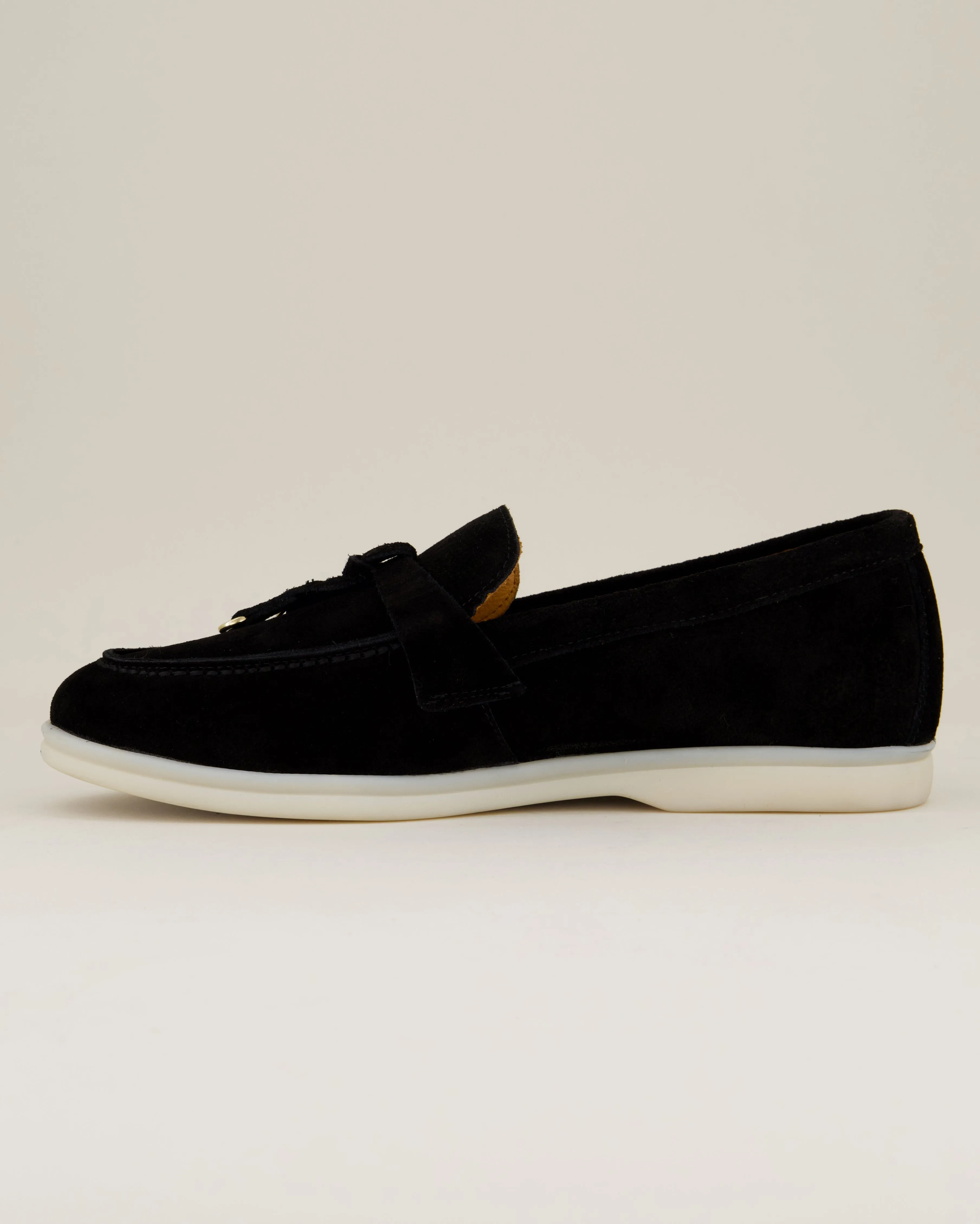 Nina Loafer  AVWL01-Black