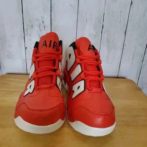 Pippen Big AIR Panda Basketball Sneakers NWOT