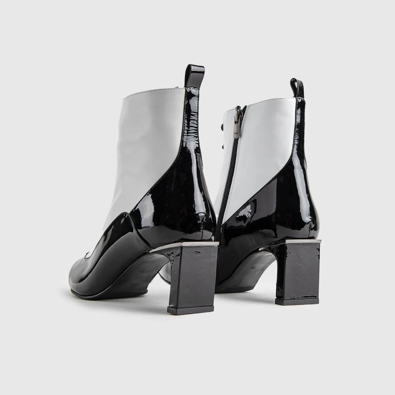 Statement Boots - 25405-2