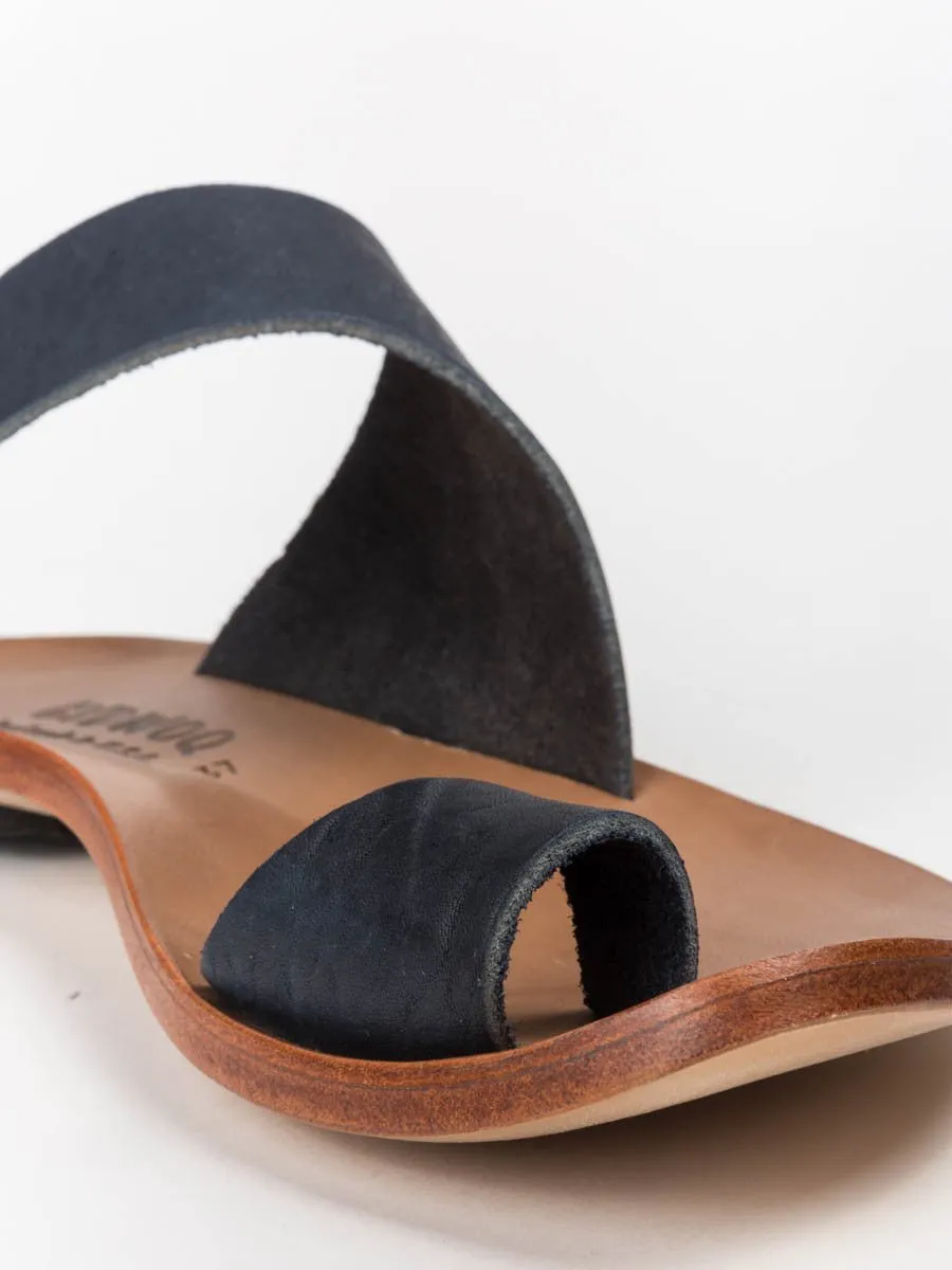thong sandal - navy