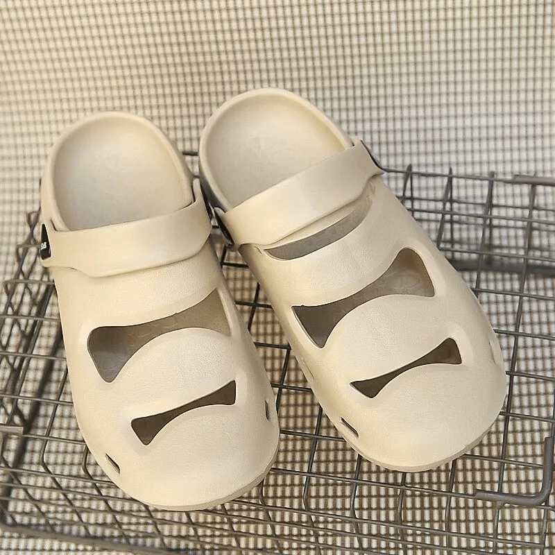 Unisex Soft Hollow Clogs Slippers / Outdoor Rubber Crocs - SF0640